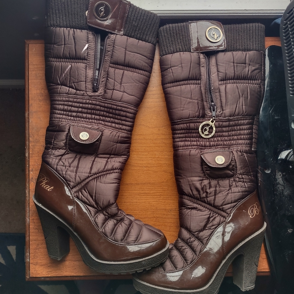 Baby Phat Brown Gold Quilted Puffer Knee High Heeled Boots Y2K Logo